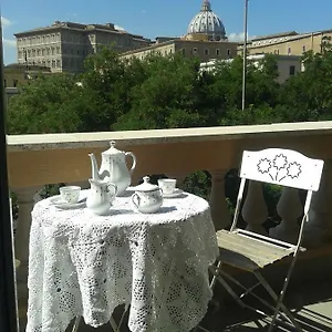 https://un-caffe-sul-balcone-1.it-romehotels.com